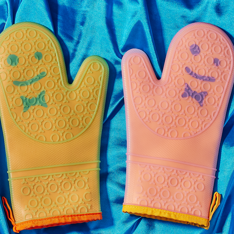 How Oven Mitts Are Made and the Key to Enhancing Heat Resistance8