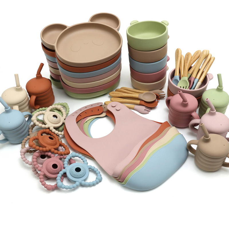 How to Select the Best Silicone Baby Feeding Set for Your Needs3