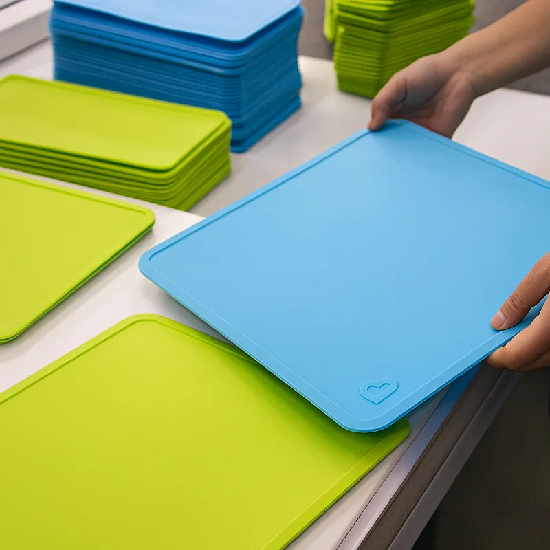 How We Custom-Manufacture Your Silicone Baby Placemats at Our State-of-the-Art Facility3