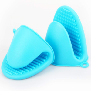 Customized Heat Resistant Silicone Oven Mitts Pot Holders for or Kitchen Cooking & Baking Manufacturing 1