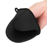 Customized Heat Resistant Silicone Oven Mitts Pot Holders for or Kitchen Cooking & Baking Manufacturing 3